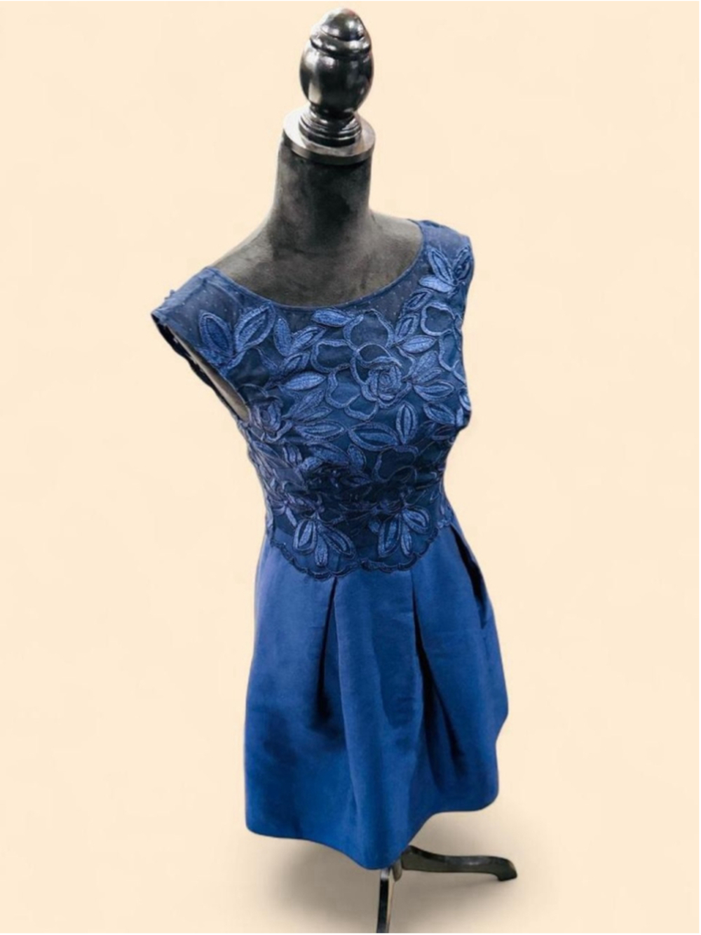 Kay Unger New York Blue Floral Lace Fit & Flare Cocktail Dress Size 4 Pockets